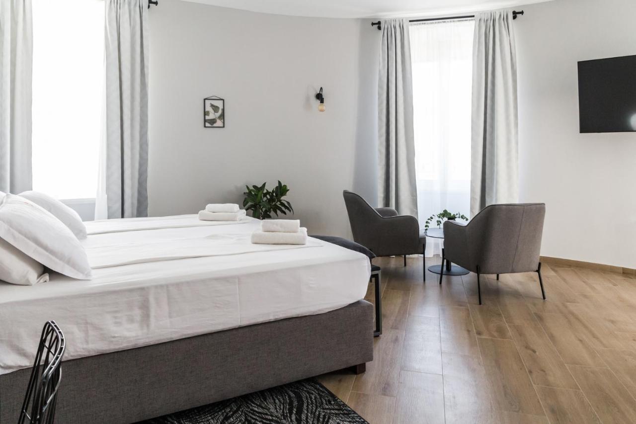 רייקה Dolac Apartments מראה חיצוני תמונה